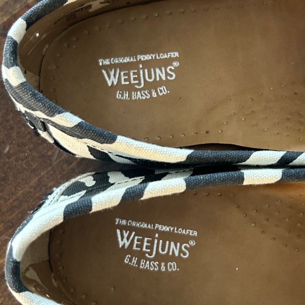 G.H. Bass Weejuns Tassel Loafers 7 Black White Zebra Animal Print Safari Preppy - Picture 6 of 10